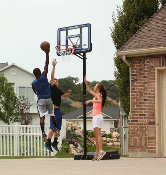 portable basketball hoops